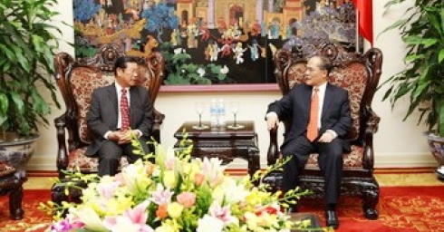 Vietnam, Laos cement friendly cooperative ties